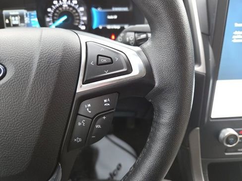 Used 2022 Ford Edge SEL w/ Convenience Package image 17