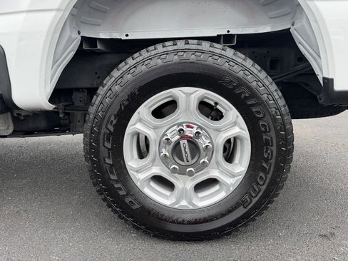 Used 2025 Ford F250 XLT w/ FX4 Off-Road Package image 40