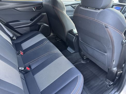 Used 2018 Subaru Crosstrek 2.0i Premium AWD/4WD image 11