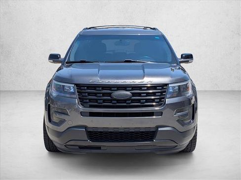 Used 2016 Ford Explorer Sport AWD/4WD image 2