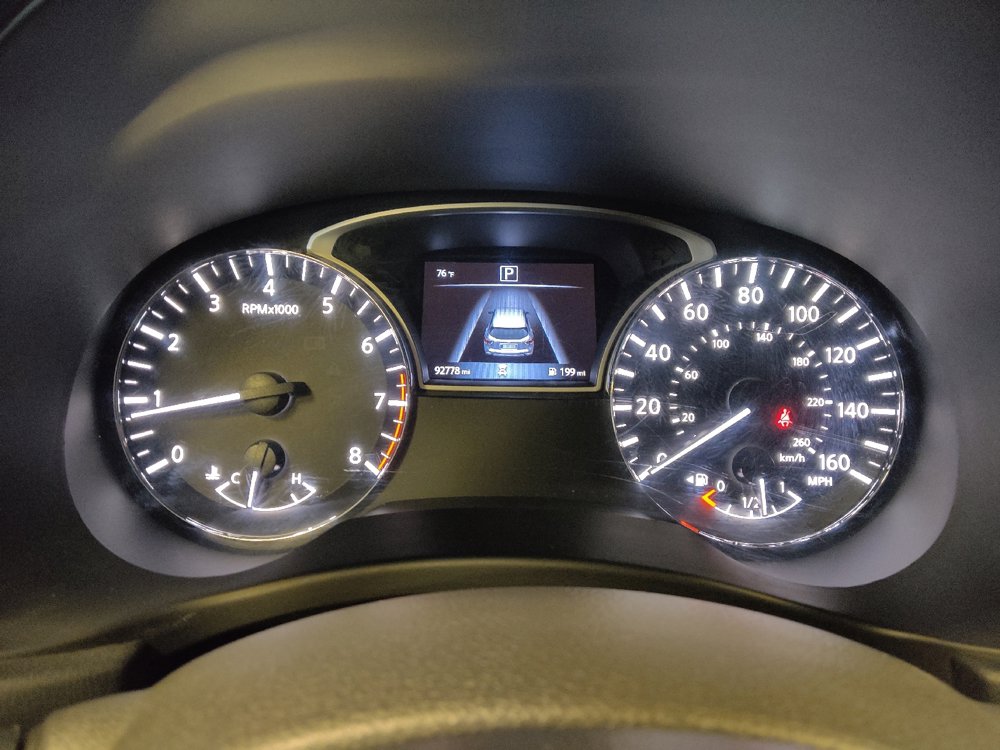 Used 2020 Nissan Pathfinder S FWD image 23
