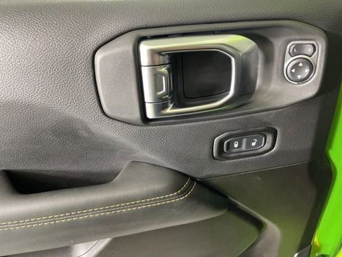 New 2025 Jeep Wrangler Unlimited Rubicon 392 image 19