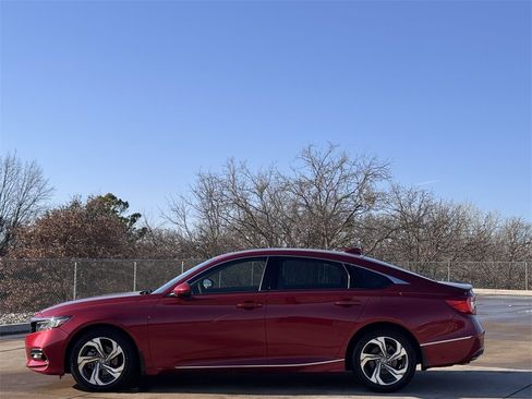 Used 2020 Honda Accord EX image 3