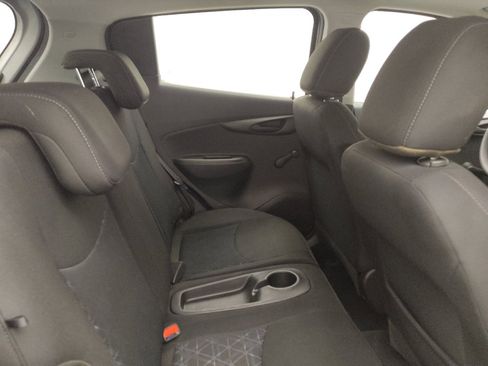 Used 2021 Chevrolet Spark LS FWD image 19