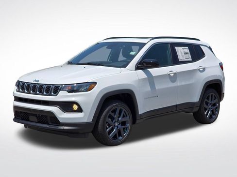 New 2026 Jeep Compass Latitude AWD/4WD image 2