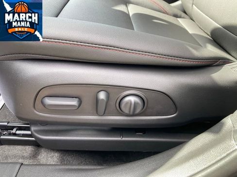 New 2026 Chevrolet Trax RS w/ Driver Confidence Package image 10