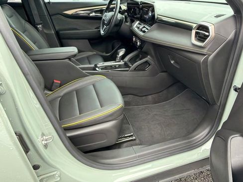 Certified 2024 Chevrolet TrailBlazer ACTIV w/ Driver Confidence Package image 13