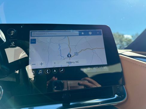 Used 2020 Chevrolet Corvette Stingray Premium Cpe w/ 3LT Preferred Equipment Group image 10