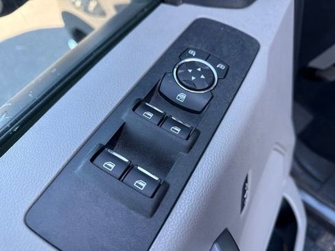Used 2019 Ford F250 XLT w/ XLT Value Package image 19