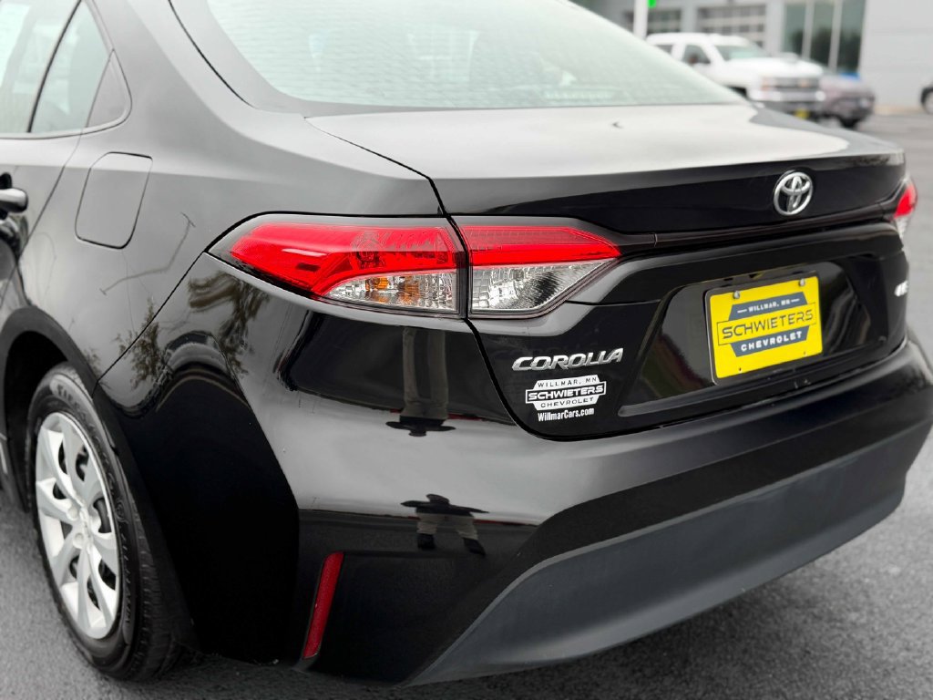 Used 2024 Toyota Corolla LE FWD image 10