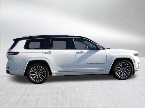 Used 2022 Jeep Grand Cherokee L Summit AWD/4WD image 6