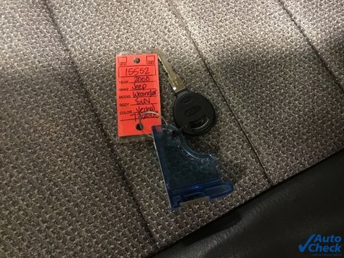 Used 2000 Jeep Wrangler Sport image 42