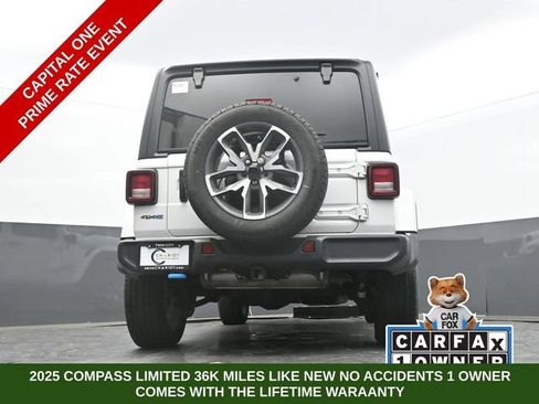 Used 2024 Jeep Wrangler Unlimited w/ Convenience Group AWD/4WD image 58