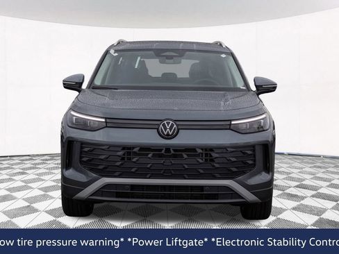 New 2026 Volkswagen Tiguan SE AWD/4WD image 7