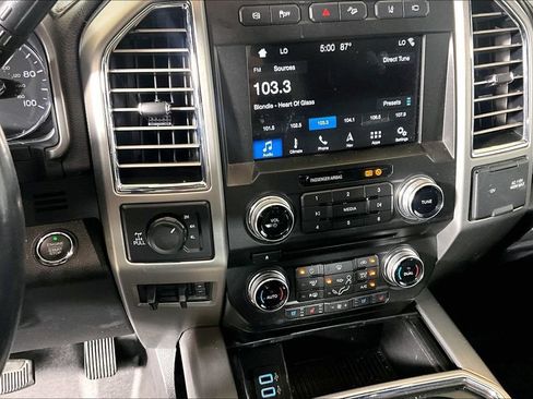Used 2018 Ford F250 Platinum w/ Platinum Ultimate Package AWD/4WD image 24