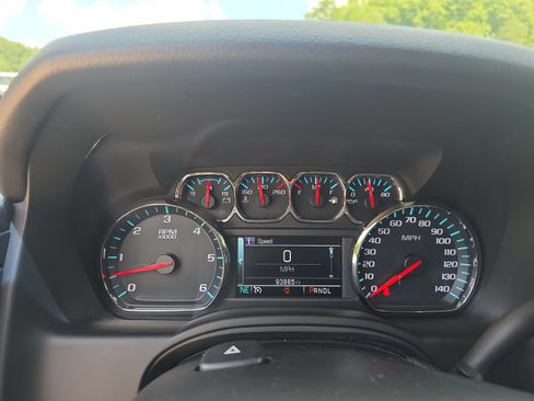 Used 2019 Chevrolet Tahoe 4WD image 15