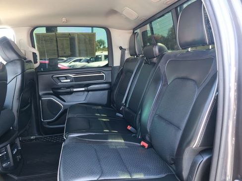 Used 2022 RAM 1500 Laramie AWD/4WD image 33