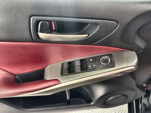 Used 2018 Lexus IS 300 F Sport image 15