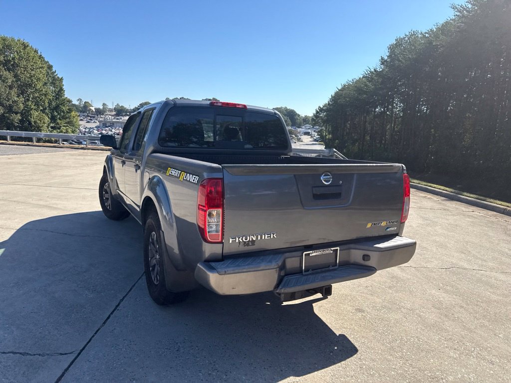 Used 2018 Nissan Frontier SV RWD image 18