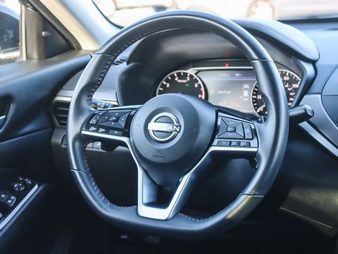 Used 2024 Nissan Altima 2.5 SR image 13