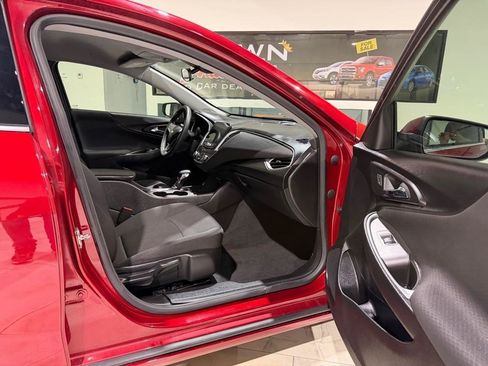 Used 2023 Chevrolet Malibu RS w/ LPO, Floor Liner Package FWD image 15