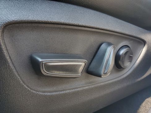 Certified 2024 Toyota Grand Highlander AWD image 20