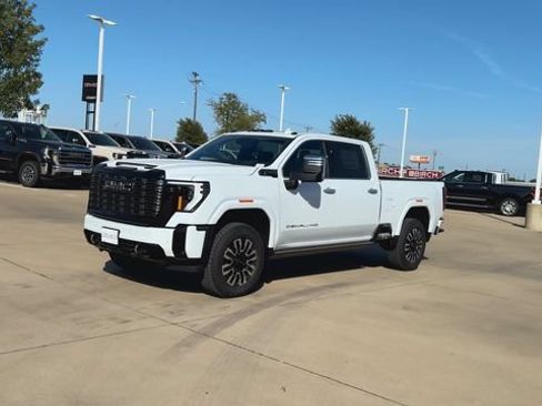 New 2026 GMC Sierra 2500 Denali Ultimate AWD/4WD image 4