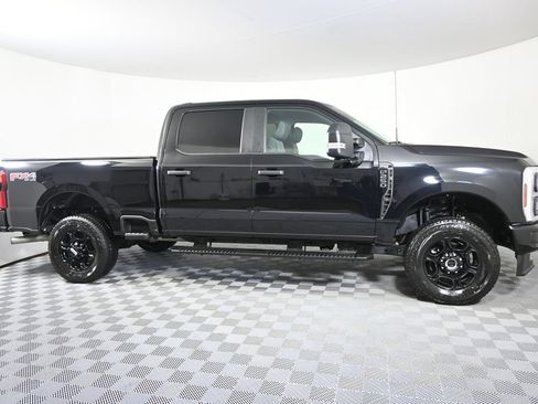 Used 2024 Ford F250 XL w/ STX Appearance Package AWD/4WD image 9
