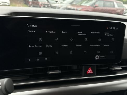 New 2026 Kia Carnival SX w/ SX Dark Edition Package FWD image 26
