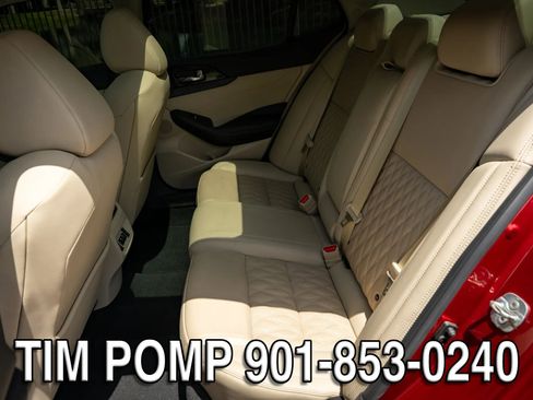 Used 2023 Nissan Maxima Platinum w/ Sport Mat Group FWD image 14