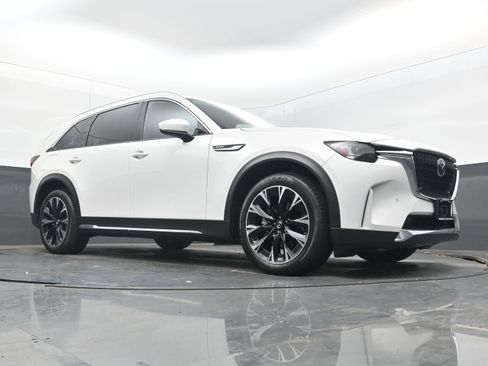 Used 2024 MAZDA CX-90 Plug-In Hybrid w/ Premium Pkg image 20