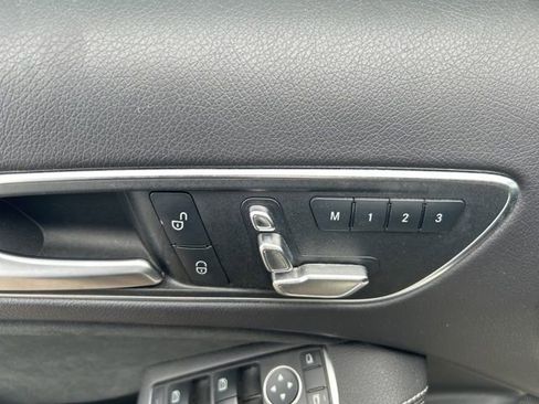 Used 2018 Mercedes-Benz GLA 250 4MATIC image 12