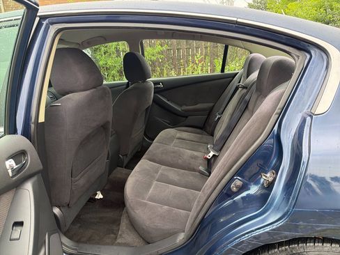 Used 2009 Nissan Altima 2.5 S FWD image 18
