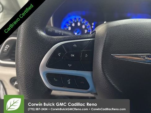 Used 2021 Chrysler Voyager Lxi image 16