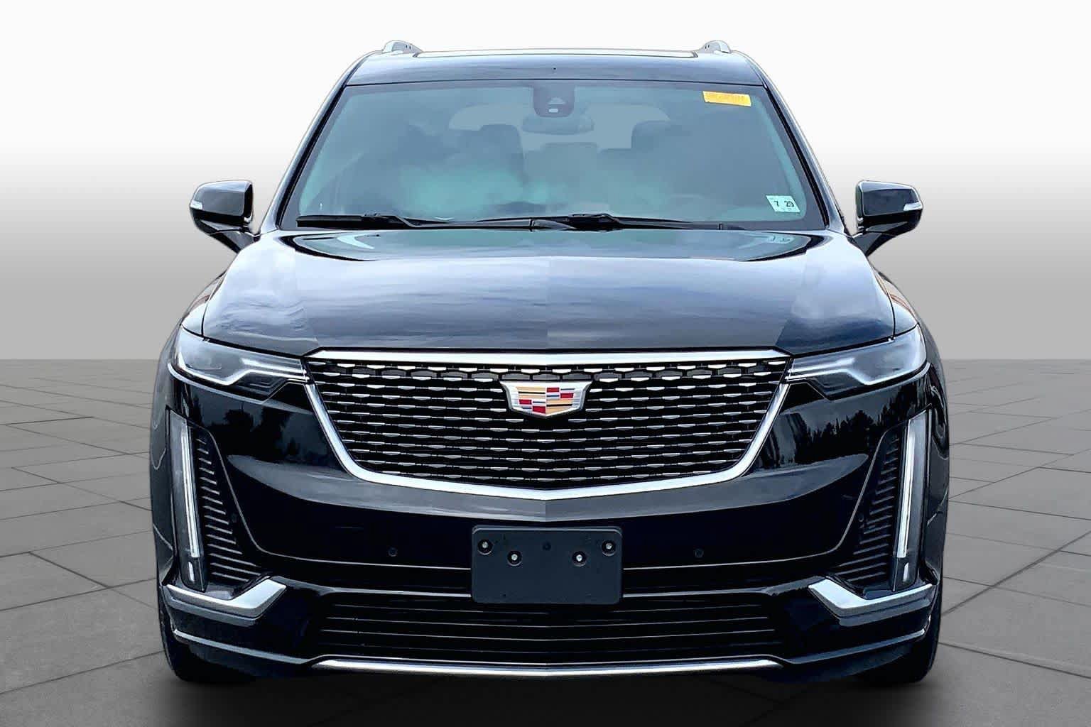 Used 2024 Cadillac XT6 Luxury FWD image 4