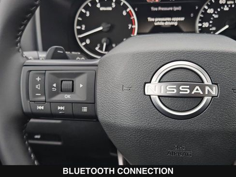 New 2026 Nissan Rogue SV FWD image 25