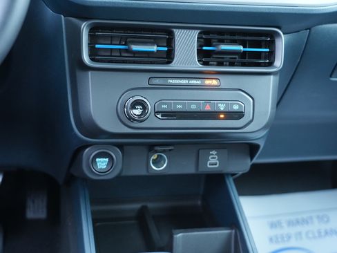 New 2026 Ford Maverick Lobo AWD/4WD image 26