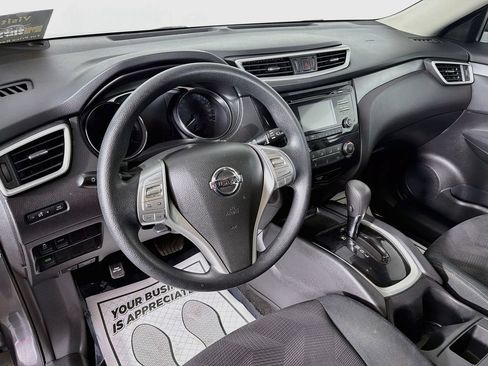 Used 2016 Nissan Rogue S FWD image 9