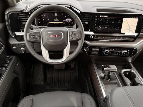 New 2026 GMC Sierra 1500 SLT AWD/4WD image 13