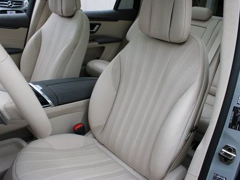 Used 2023 Mercedes-Benz EQS 450+ SUV w/ Exclusive Trim Package image 9