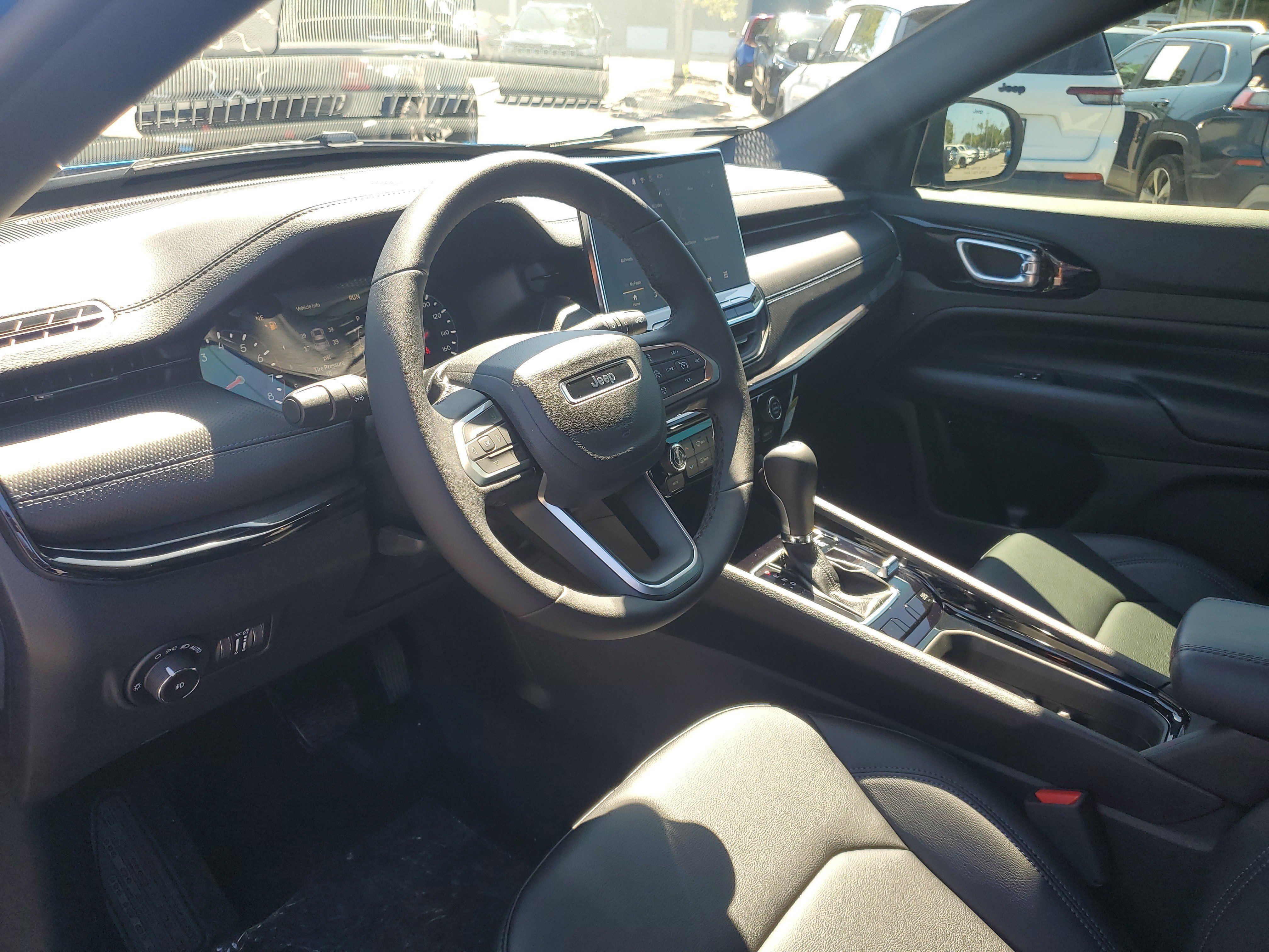 New 2026 Jeep Compass Limited AWD/4WD image 13