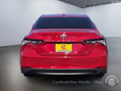 Used 2023 Toyota Camry LE image 5