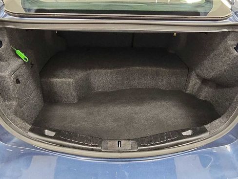 Used 2019 Ford Fusion SE FWD image 28
