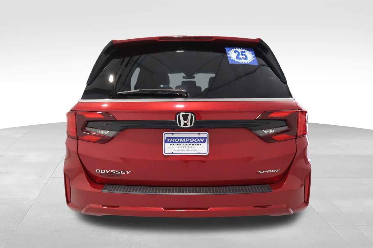 Used 2025 Honda Odyssey Sport-L image 3