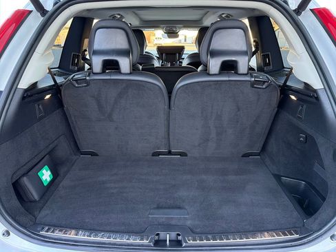 Used 2024 Volvo XC90 B5 Plus image 40
