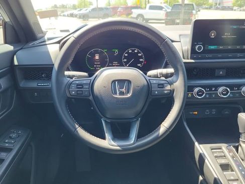 Certified 2025 Honda CR-V Sport image 22