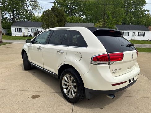 Used 2012 Lincoln MKX AWD image 8