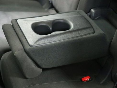 Used 2016 Nissan Rogue SV image 32