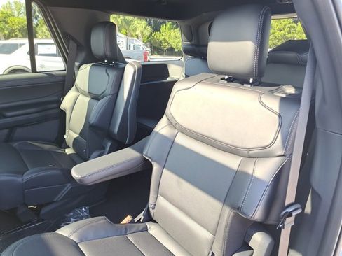 New 2026 Ford Expedition Platinum w/ Stealth Performance Package image 14