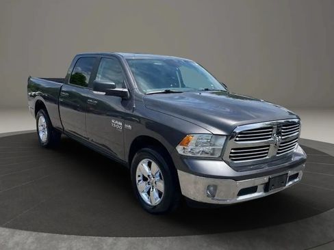 Used 2019 RAM 1500 Big Horn AWD/4WD image 10